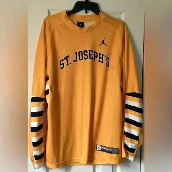 MICHEAL JORDAN ST. JOSHEP’S GOLD JUMP MAN WARM UP NIKE SHOOTER SHIRTS SIZE LARGE - Picture 1 of 5